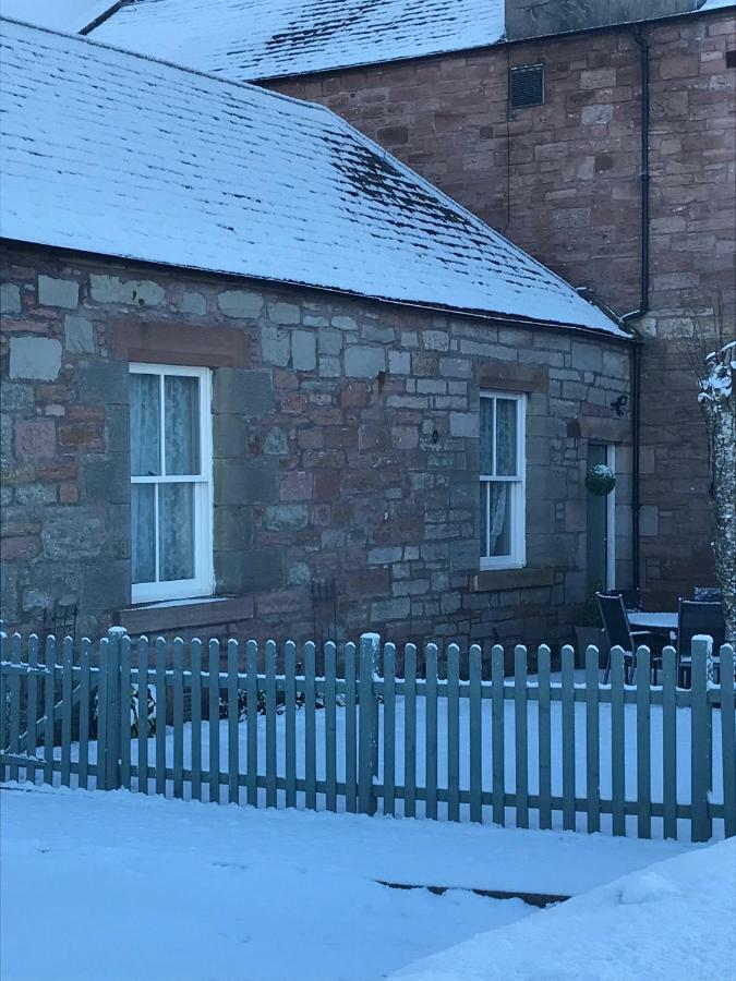 The Sheriffs Lodge Dingwall Dış mekan fotoğraf